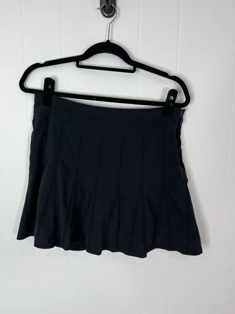 Athleta Wear About Skort Black Size 8 Pleated Tennis Golf Activewear